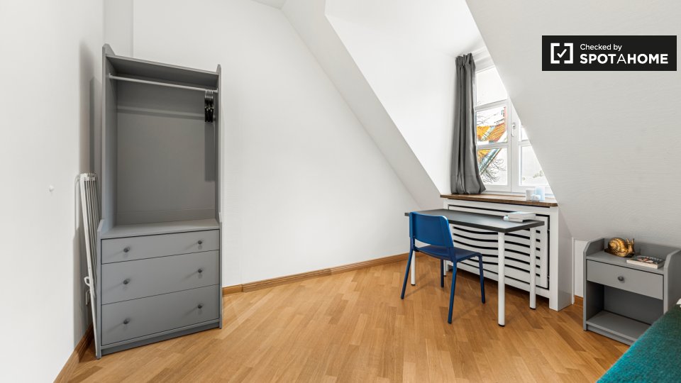 Room, Heerstraße, Berlin