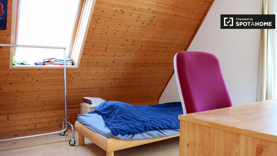 Room, Seegefelder Weg, 13591 Berlin, Germany, Berlin