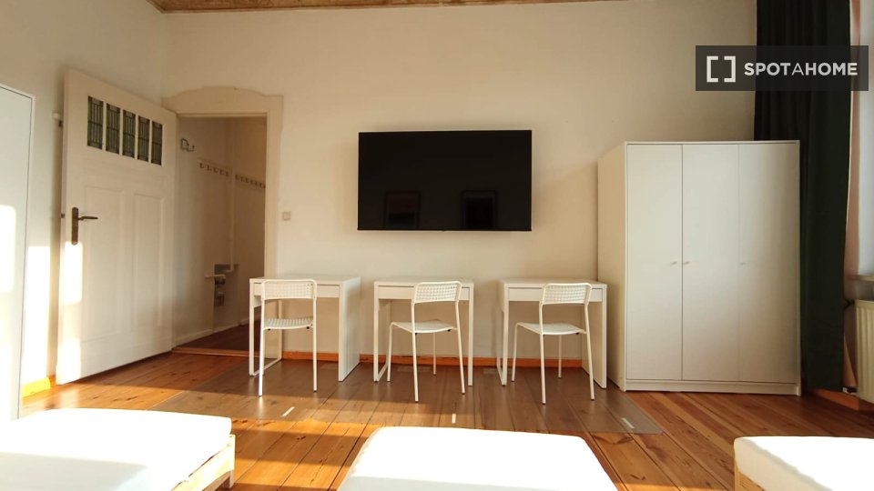 Apartment, Pflügerstraße, Berlin