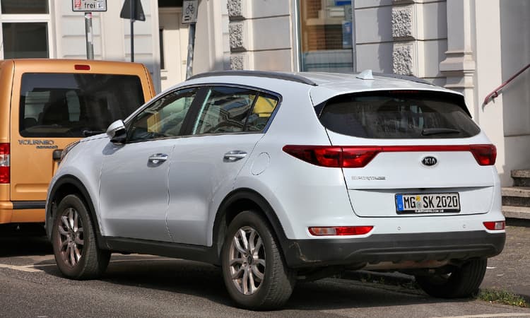 Tübingen divided over plan to raise parking fees for large cars by 600%