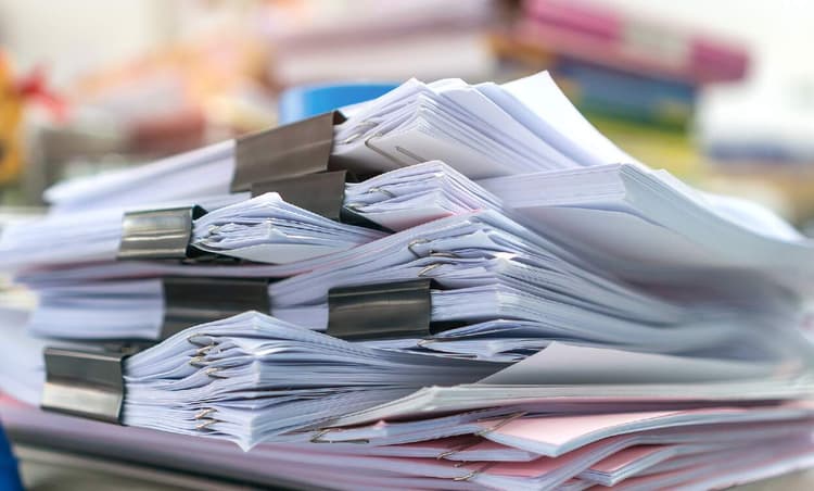 German cities celebrate saving energy by switching to recycled paper