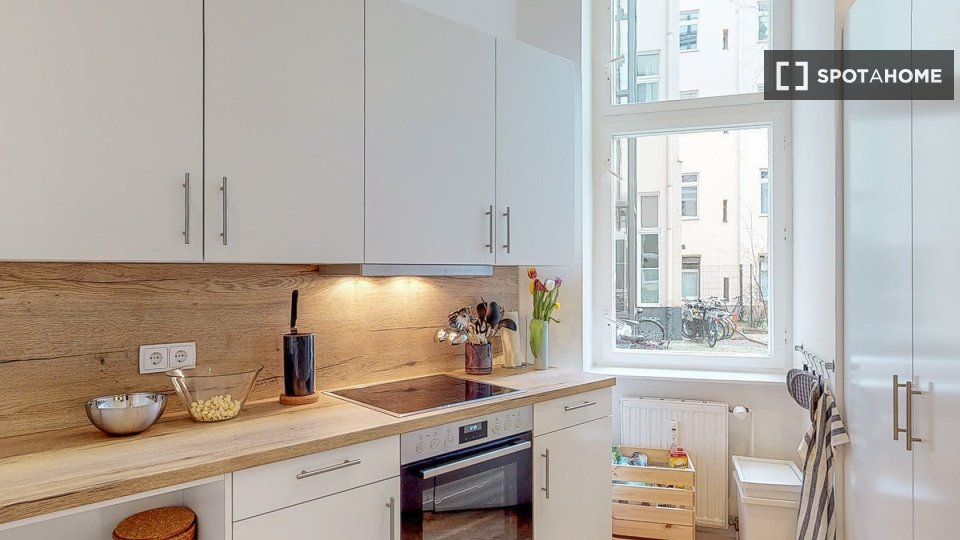 Apartment, Paul-Robeson StraßeA/1B, Berlin