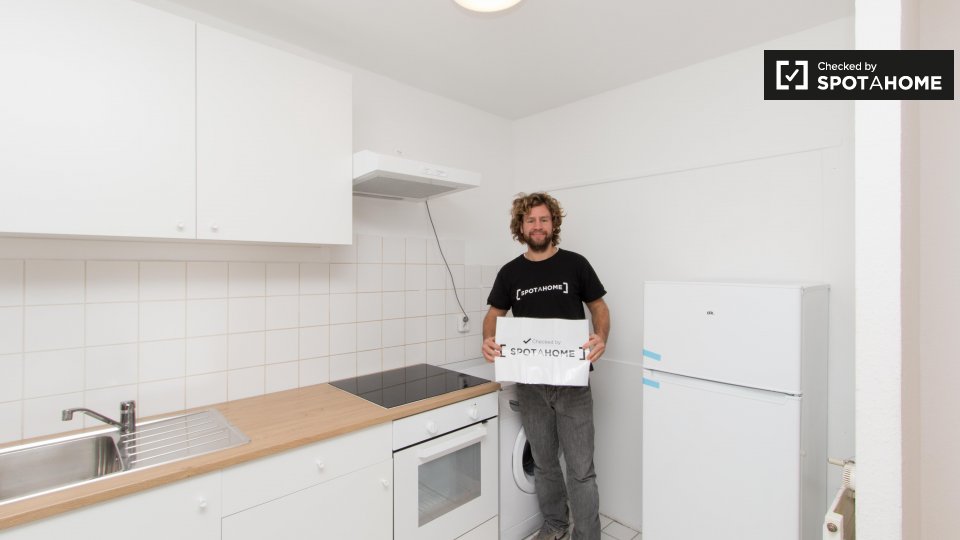 Room, Bismarckstraße, Berlin