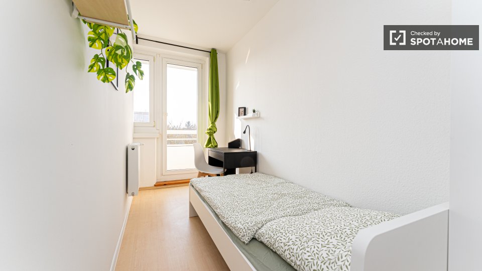Room, Gluckstraße, Berlin