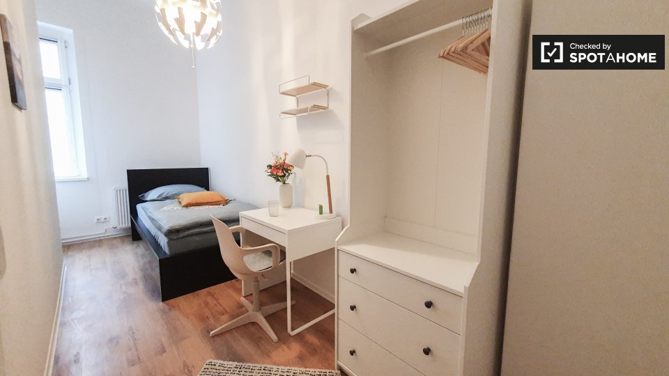 Room, Köpenicker Str.A, Berlin