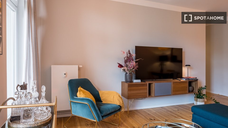 Apartment, Käthe-Niederkirchner-Straße, Berlin