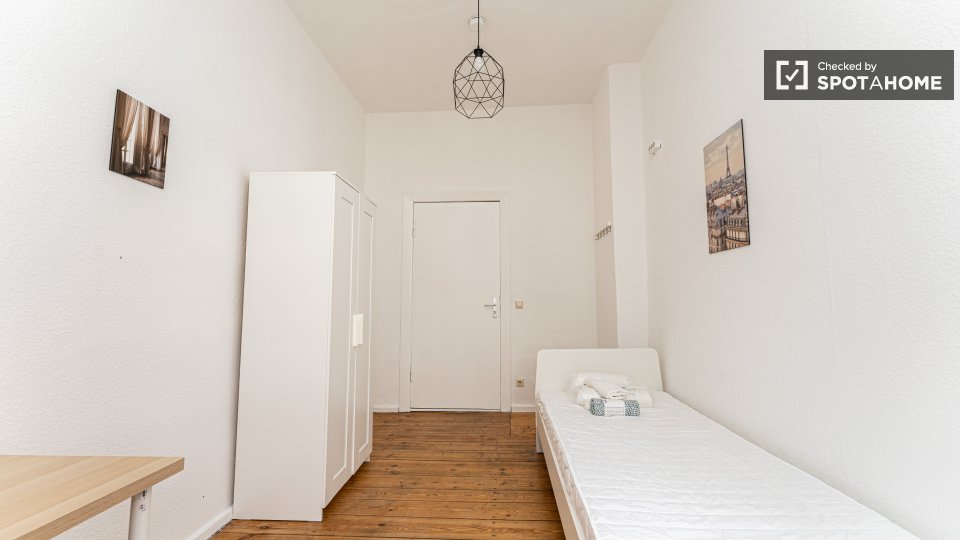 Room, Boxhagener Str., Berlin