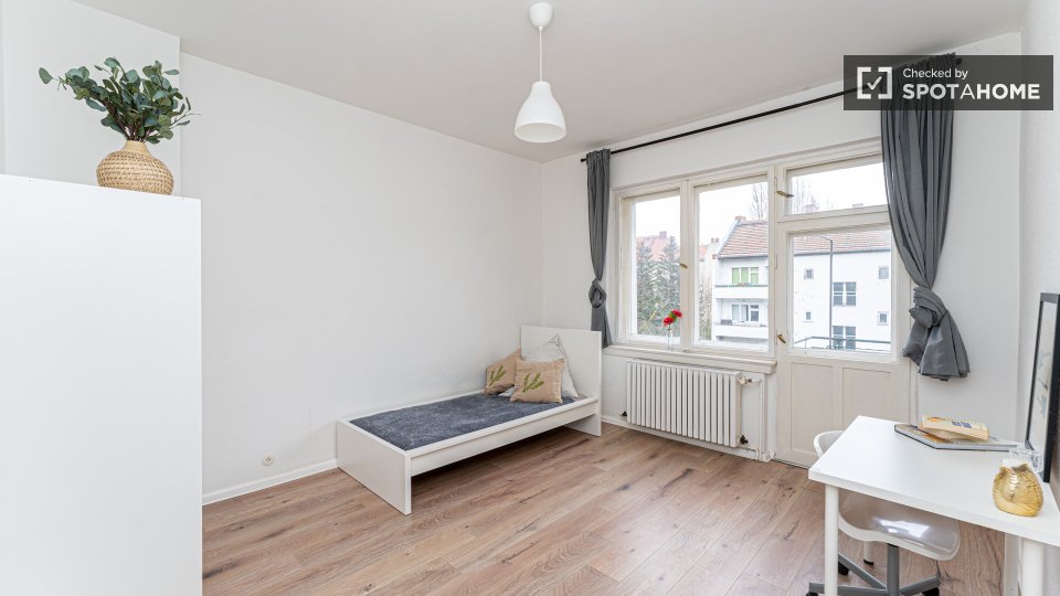 Room, Lauterberger Str., Berlin