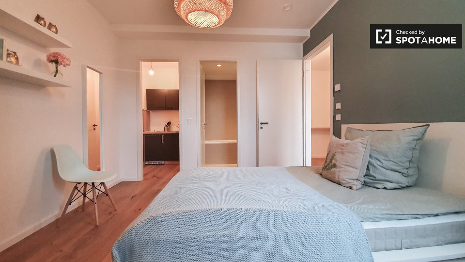 Room, Nazarethkirchstraße, Berlin