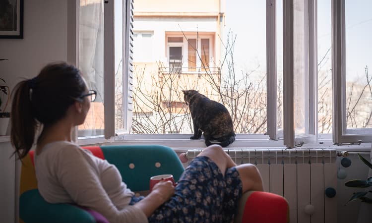 Calls for COVID isolation to be shortened for asymptomatic people