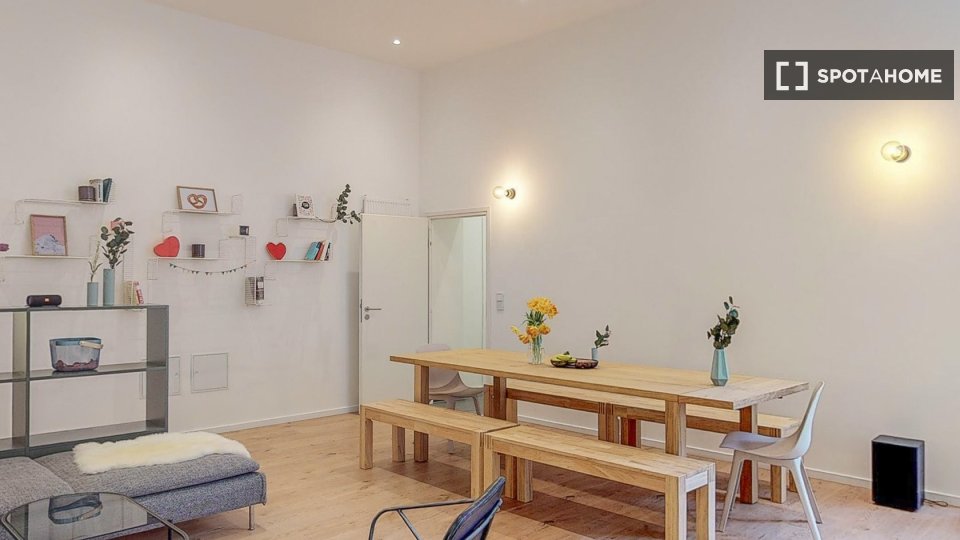 Apartment, Paul-Robeson StraßeA/1B, Berlin