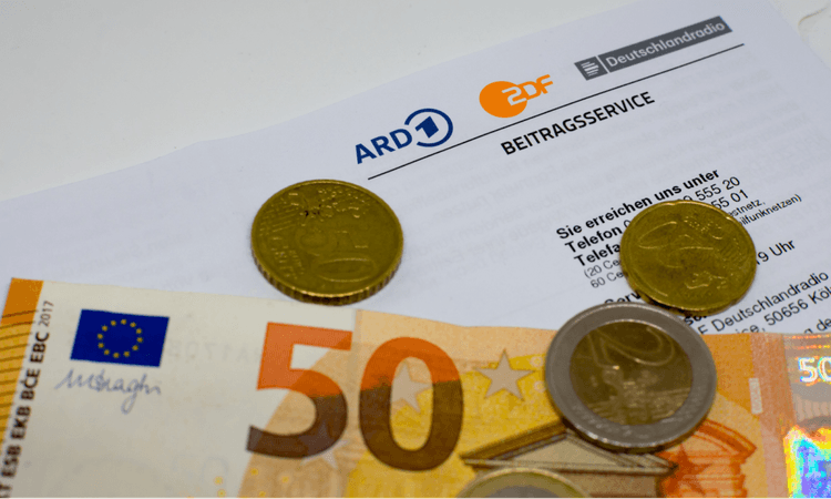 German state leaders vote against increasing Rundfunkbeitrag fee