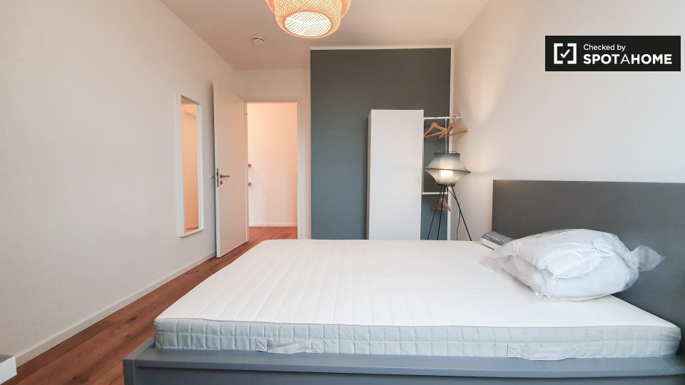 Room, Nazarethkirchstraße, Berlin