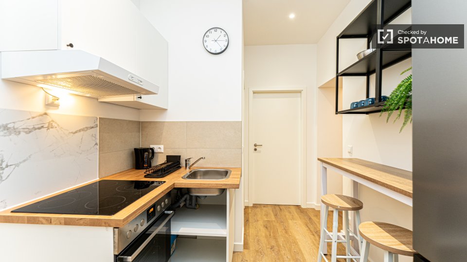 Room, Tabbertstraße, Berlin