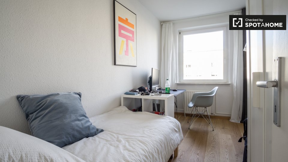 Room, Neltestraße 37, 12489 Berlin, Germany, Berlin