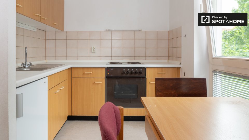 Apartment, Kreuznacher Str., Berlin