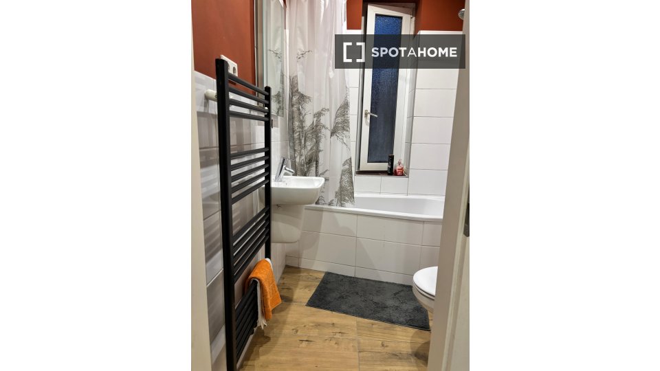 Room, Holzhauser Str., Berlin