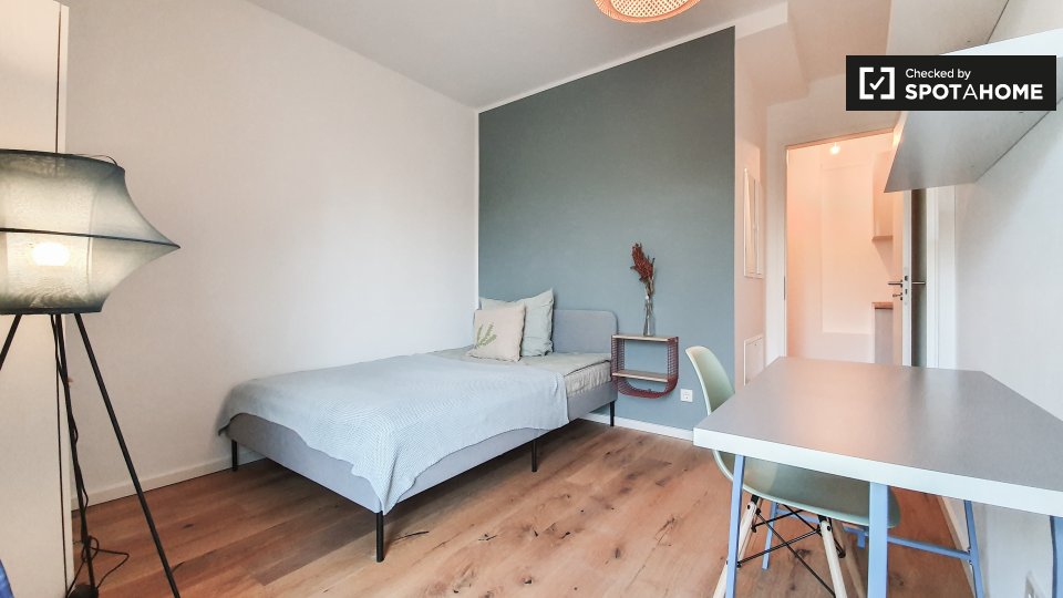 Room, Nazarethkirchstraße, Berlin