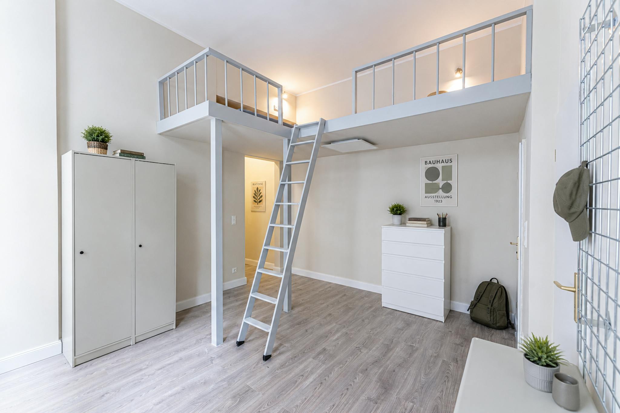 Apartment, Leibnizstraße, Berlin