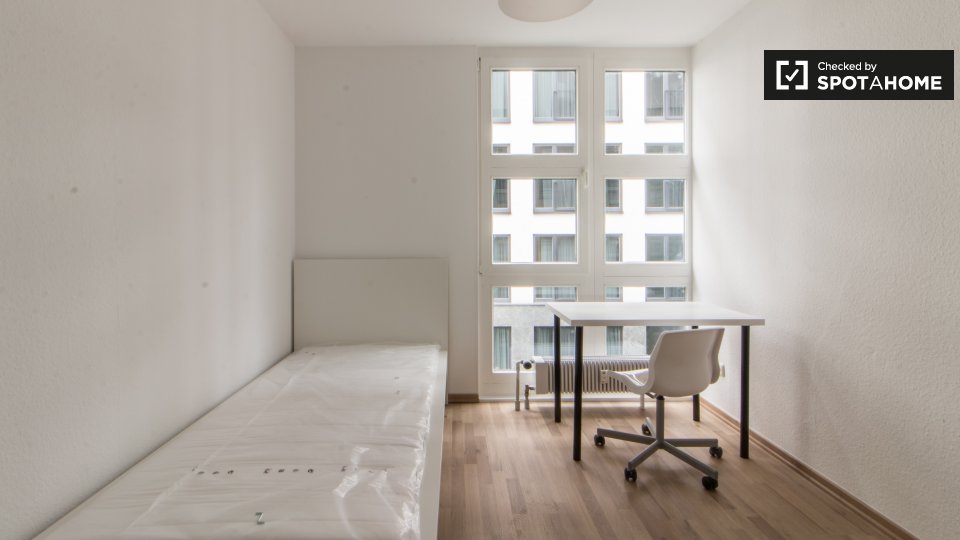 Room, CharlottenstraßeB, Berlin
