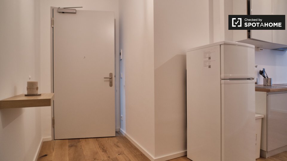 Room, Nazarethkirchstraße, Berlin