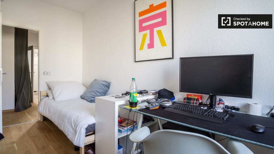 Room, Neltestraße 37, 12489 Berlin, Germany, Berlin