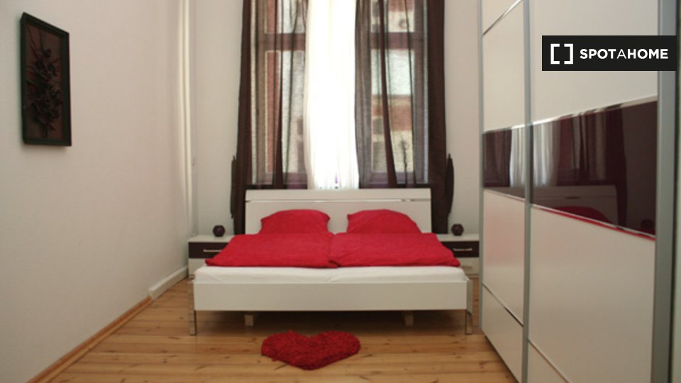 Apartment, Kastanienallee, Berlin
