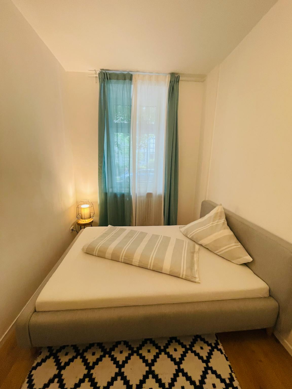 Apartment, Hirschgartenallee, Munich