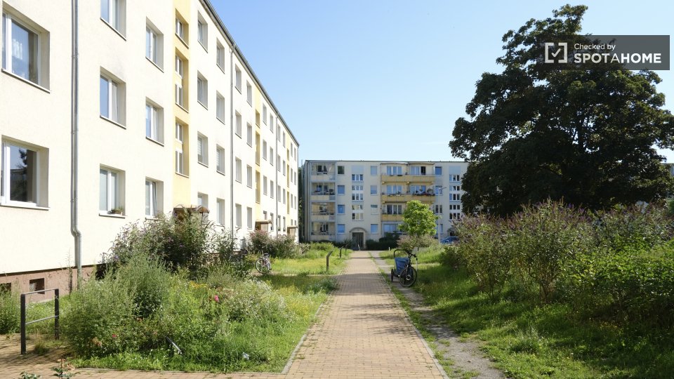 Room, Neltestraße, Berlin