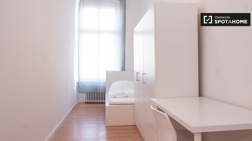 Room, Mehringdamm, Berlin