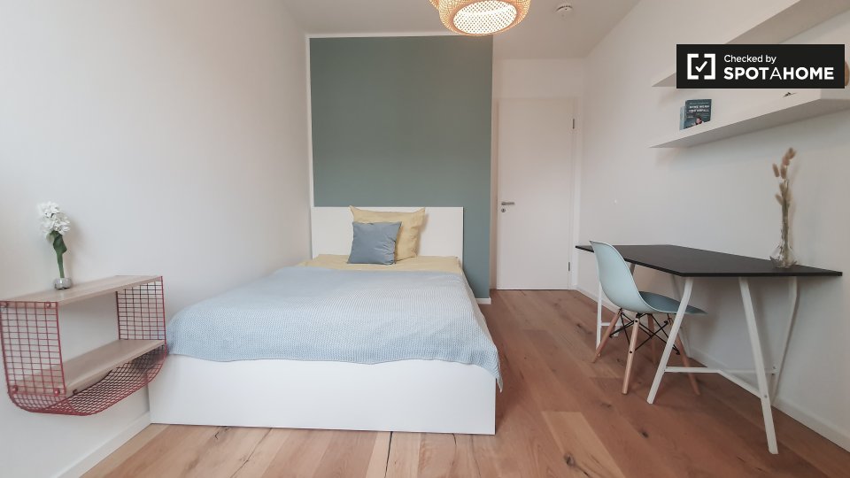 Room, Nazarethkirchstraße, Berlin