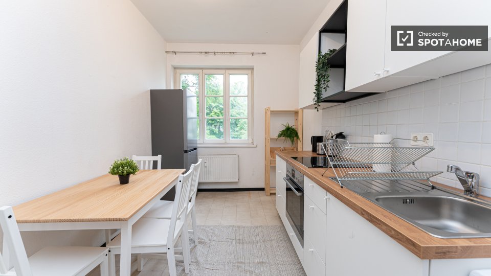 Room, Otto-Franke-Straße, Berlin