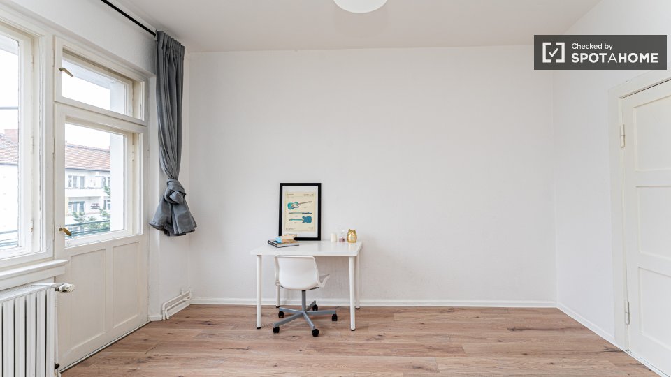 Room, Lauterberger Str., Berlin