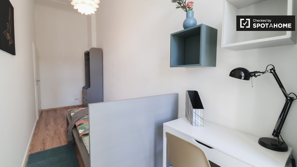 Room, Weimarische Str., Berlin