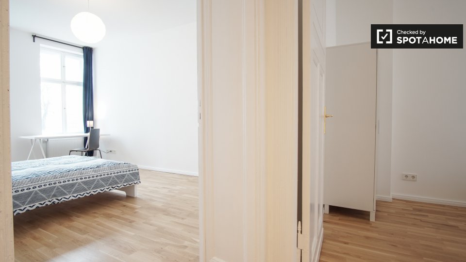 Room, Damerowstraße, 13187 Berlin, Germany, Berlin