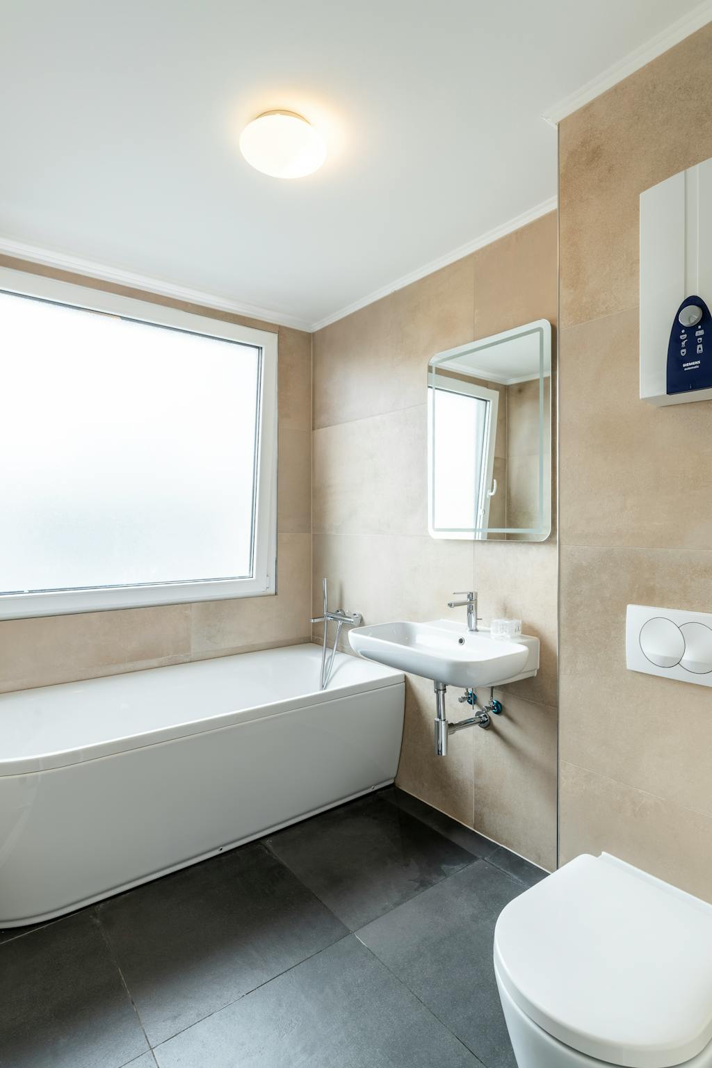 Apartment, Bismarckstraße, Berlin