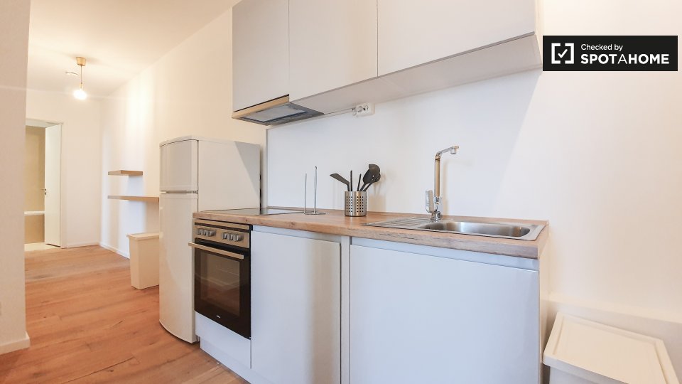 Room, Nazarethkirchstraße, Berlin