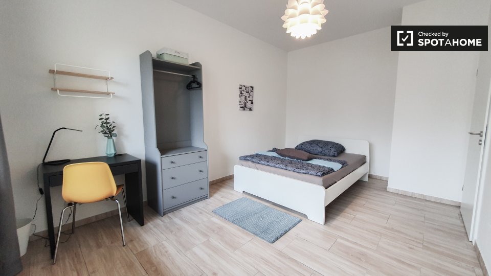 Room, Residenzstraße, Berlin