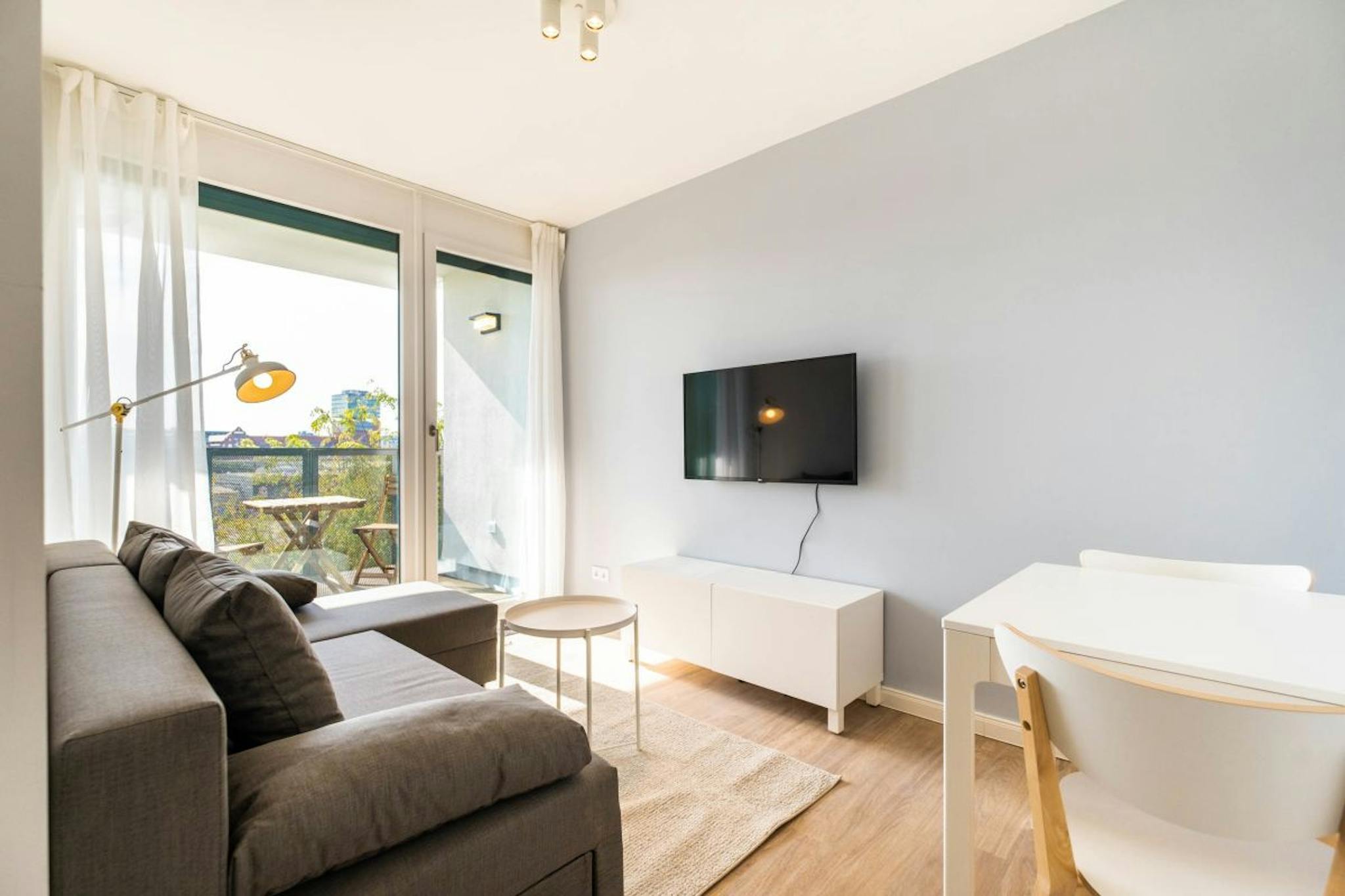 Apartment, Dirschauer Straße, Berlin