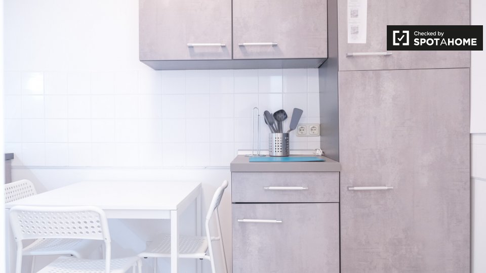 Room, CharlottenstraßeB, Berlin