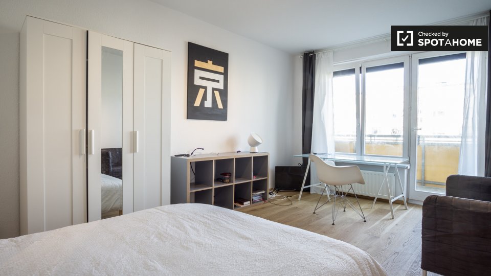 Room, Neltestraße 37, 12489 Berlin, Germany, Berlin