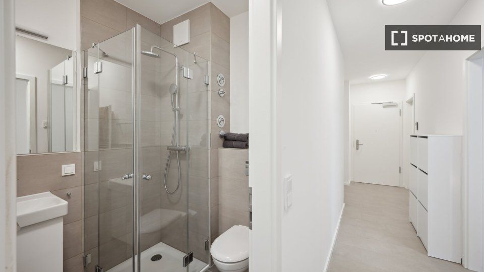 Room, SchmidstraßeF-K, Berlin