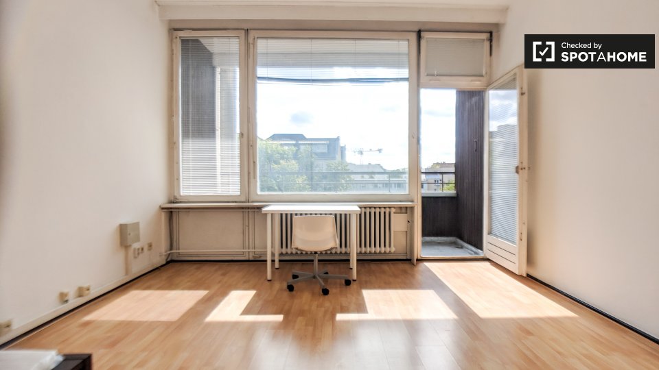 Room, Bismarckstraße, Berlin