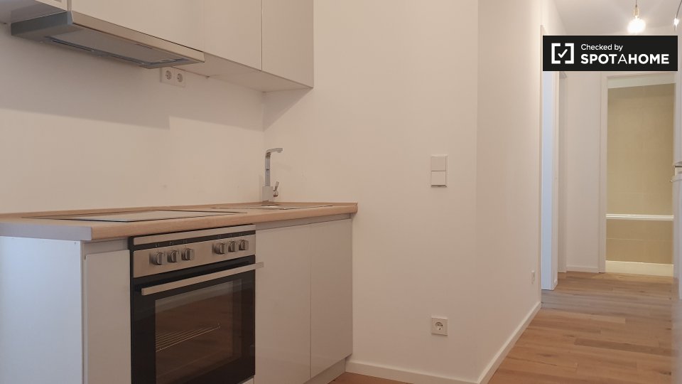 Room, Nazarethkirchstraße, Berlin