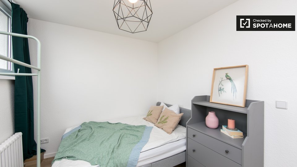 Room, Bismarckstraße, Berlin