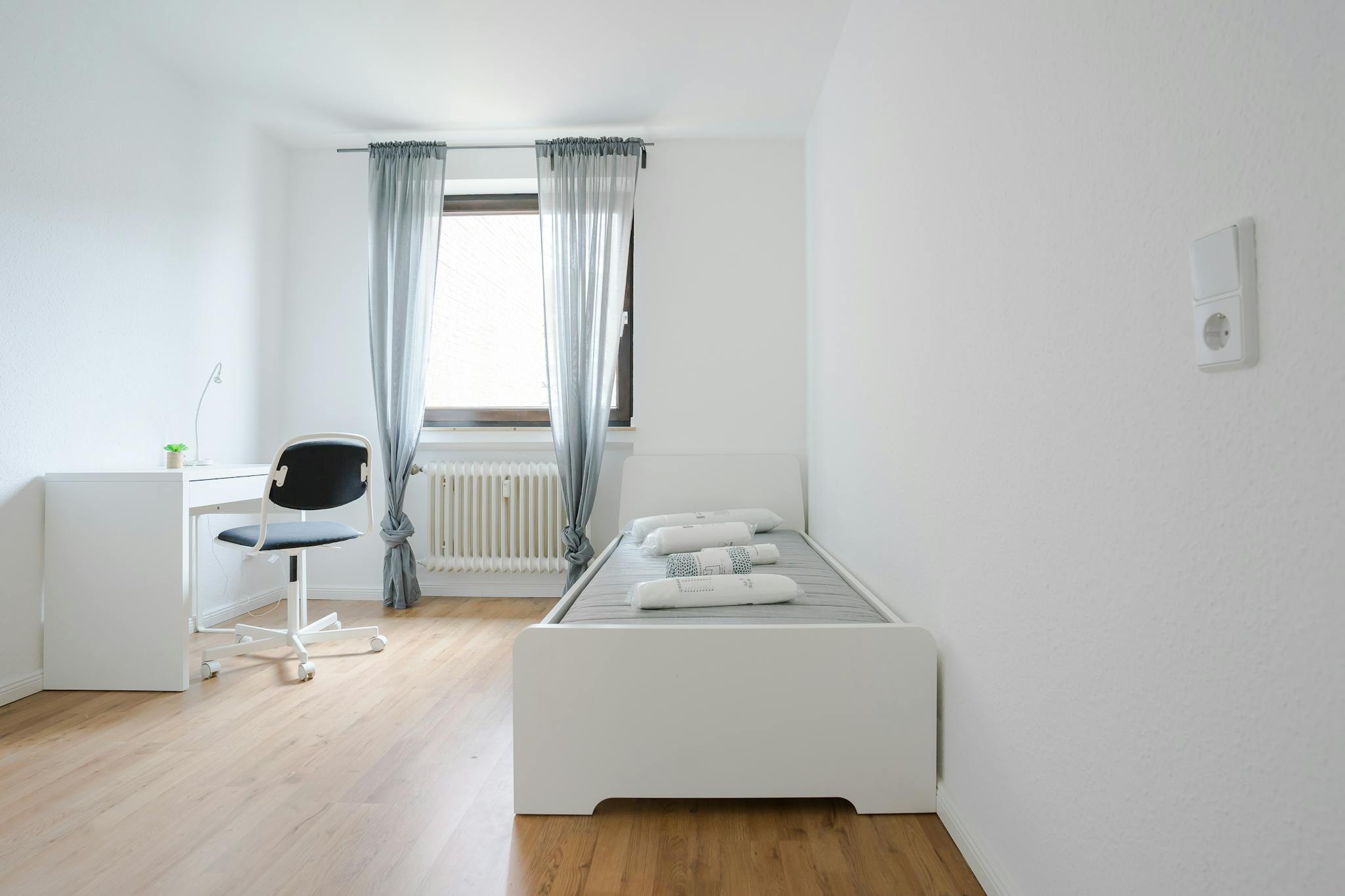 Apartment, Kölner Landstraße, Dusseldorf