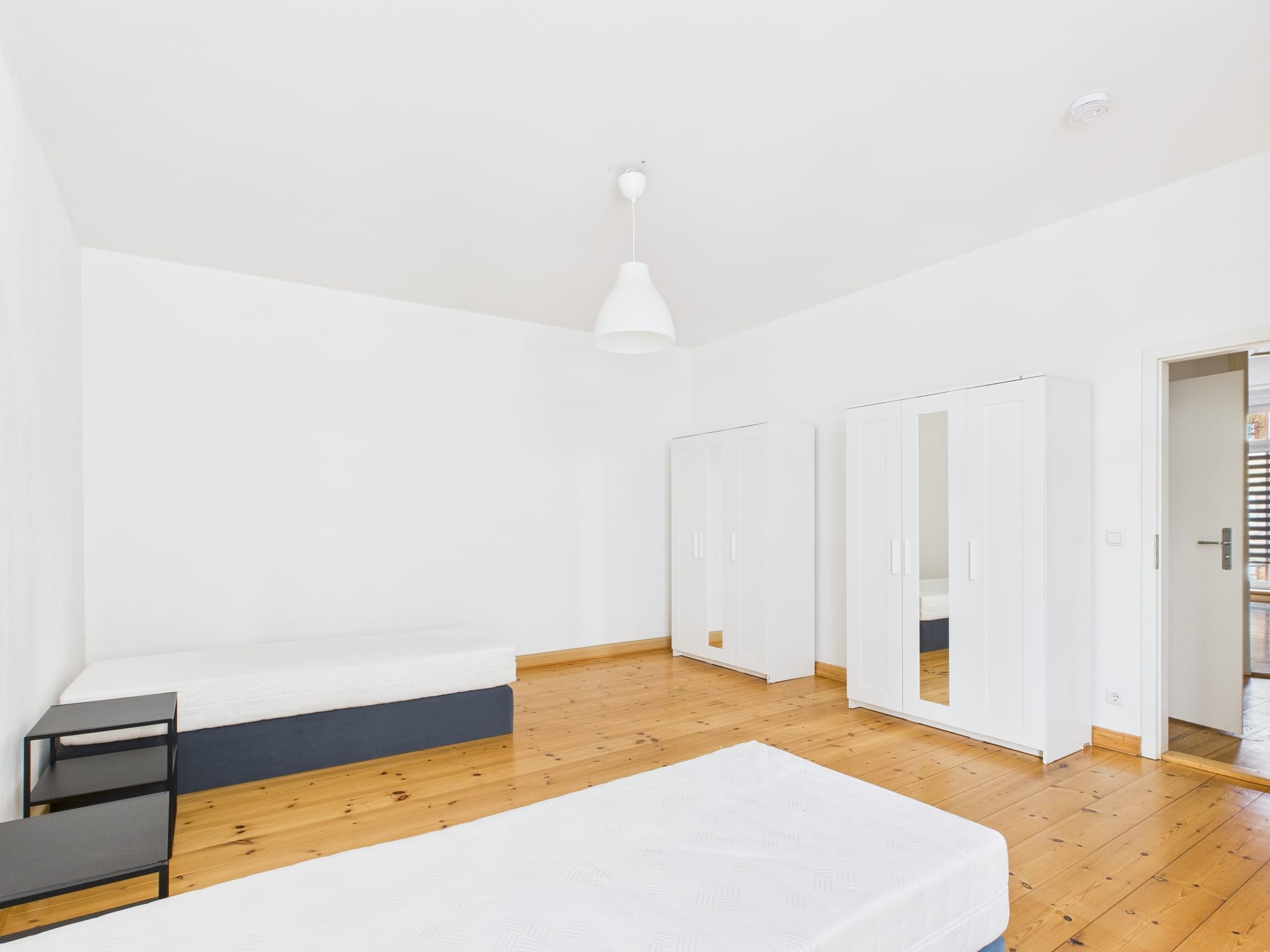 Room, Bahnhofstraße 3, 12555 Berlin, Germany, Berlin