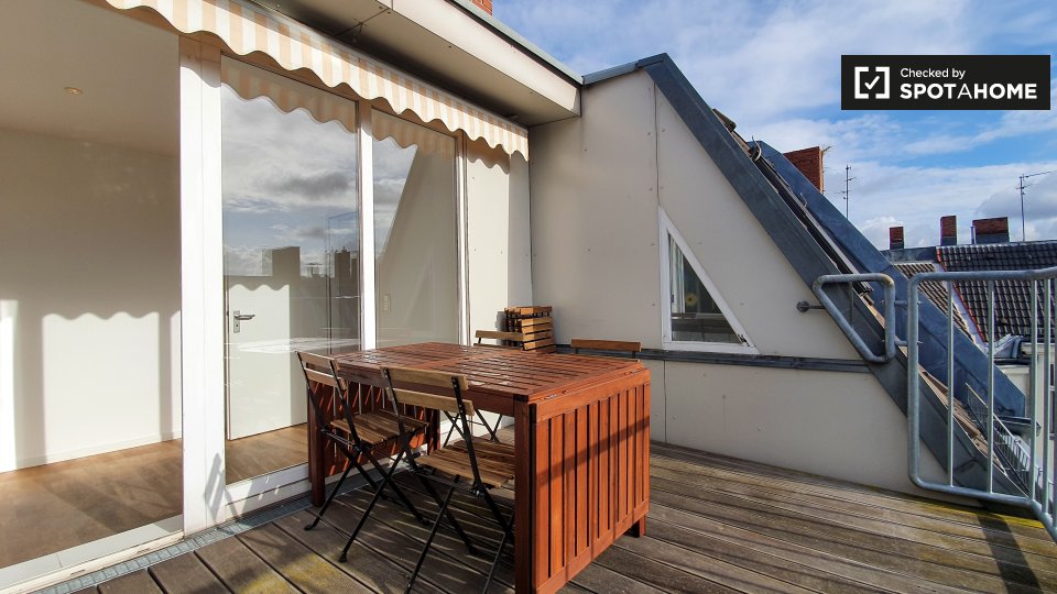Room, Martin-Luther-Str., Berlin