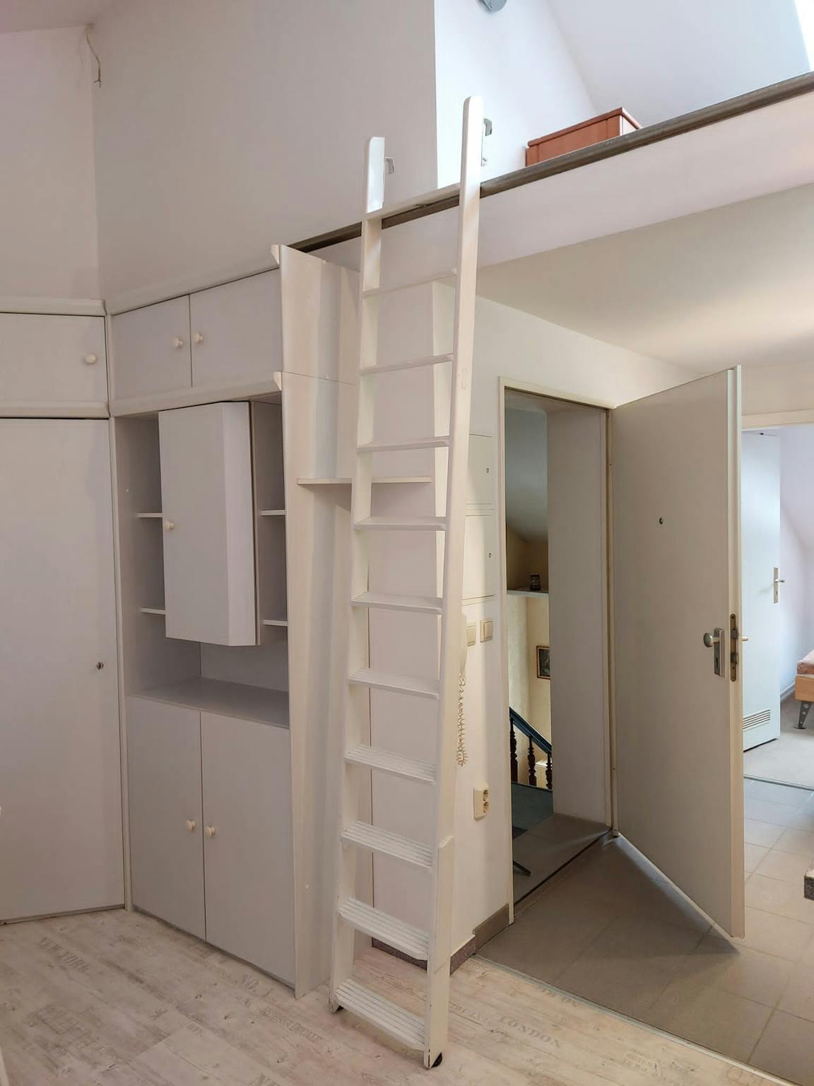 Apartment, Hackenbergstraße, Berlin