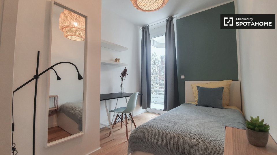 Room, Nazarethkirchstraße, Berlin